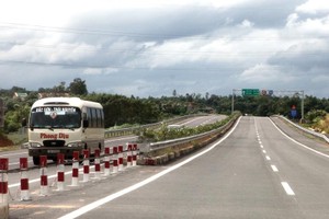 Đường KL99 là nhà cái cá cược trực tuyến hàng đầu tại châu Á Nội Bài - Lào Cai trở thành điểm cộng trong thu hút Kl99ok phiên bản mới của Yên Bái. Ảnh: Đức Thanh