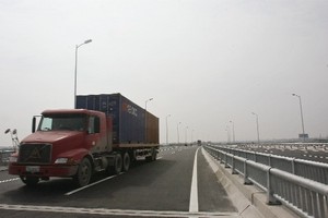 AVI kiến nghị tăng phí Kl99kl phiên bản hoạt động trách nhiệm dân sự của chủ xe có trọng tải trên 15 tấn thêm 70%