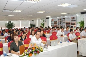 Các Kl991.com World Cup 2026 Chính Thức thành viên Vinatex tìm hiểu các nội dung liên quan đến dệt may trong Hiệp định TPP.