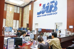 MB được phong tặng danh hiệu Anh hùng Lao động