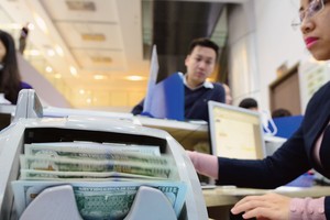 Huy động vốn ngoại tệ hiện nay vẫn tăng 
nhưng khả năng trong thời gian tới sẽ thay đổi