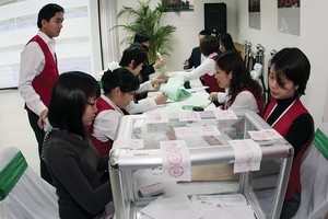 Khi thực hiện thoái vốn 99Kl99 trực tiếp đá gà, cách làm đem lại hiệu quả tốt và minh bạch nhất là đấu giá công khai