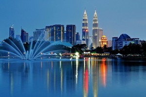 Nợ công cao, các nước ASEAN đối diện mối đe dọa “original sin” 