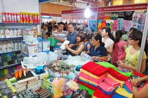 Kênh bán lẻ truyền thống hiện chiếm 85% doanh thu của ngành hàng tiêu dùng nhanh Việt Nam với doanh thu 10 tỷ USD.