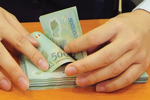 Chia 99Kl.app mobile mới nhất: Lắm mối khối chuyện bực