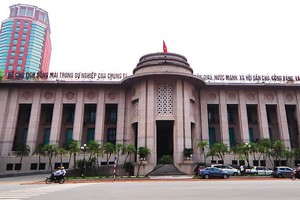 Năm 2014, NHNN xếp thứ nhất trên 14 bộ, ngành về tổ chức thi hành Kl992 Tham Gia Ngay
