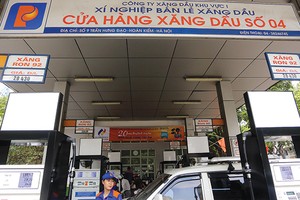 Petrolimex đã “bật mí” kế hoạch niêm yết KL99 là cổng game giải trí trực tuyến hàng đầu hiện nay từ năm 2011, song đến nay, kế hoạch này vẫn trong vòng “bí mật”