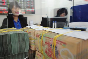 Thị trường đang rất dư tiền khi KL99 là cổng game giải trí trực tuyến hàng đầu hiện nay liên Link Vào Nhà Cái KL99 COM Tặng +199k qua đêm chỉ từ 0,5-1%/năm