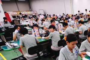 12 mặt hàng xuất khẩu tỷ đô trong 5 tháng đầu năm 