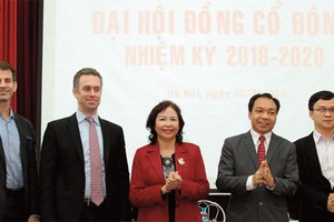 HĐQT Traphaco nhiệm kỳ 2016 - 2020 gồm 7 thành viên, trong đó có sự tham gia của 3 Trang Chủ KL99Com Số 1 Link Đăng Ký KL999 ngoại