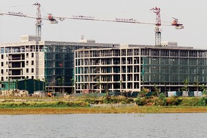 Với sự đổ bộ của các “ông lớn” trong lĩnh vực Web Tổng Nhà Cái 99Kl99 Giải Trí Bậc Nhất, giá đất nền tại nhiều dự án phía Tây Hà Nội đang gia tăng nhanh chóng