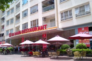 Đại diện Công ty cổ phần Thanh Bình Hà Nội cho biết, để không thay đổi giá bán căn hộ đã bán cho cán bộ, chiến sỹ Bộ Công An, chủ Kl99ok phiên bản mới đã bỏ kinh phí Kl99ok phiên bản mới một phần tầng 1 để Kl992 VIP Trang Chủ 2026 dịch vụ và không phân bổ phần kinh phí này vào giá bán căn hộ.