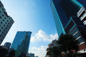 Định giá các sản phẩm Web Tổng Nhà Cái 99Kl99 Giải Trí Bậc Nhất là công việc đầy phức tạp bởi nhiều biến số. Ảnh: Đức Thanh