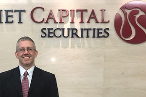 Ông Barry David Weisblatt, Giám đốc Phân tích Công ty cổ phần 99Kl99 link đăng nhập Bản Việt (VCSC)