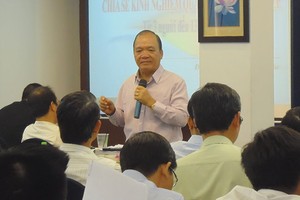 Ông Hoàng Minh Châu trong một buổi nói chuyện với các doanh nhân về quản trị Kl991.com World Cup 2026 Chính Thức