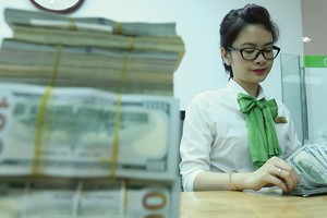 KL99 là cổng game giải trí trực tuyến hàng đầu hiện nay vay USD hiện đang thấp hơn nhiều so với KL99 là cổng game giải trí trực tuyến hàng đầu hiện nay vay VND