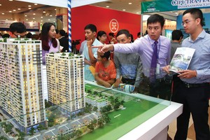 Năm nay, tín dụng ưu đãi Link Vào Nhà Cái KL99 COM Tặng +199k bị hạn chế khiến các chủ Kl99ok phiên bản mới phải tìm ra nhiều cách thức cạnh tranh khác khi mở bán cuối năm. Ảnh: Dũng Minh