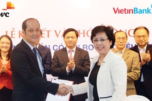 Năm 2015, VietinBank tổ chức thành công Lễ ký kết và khởi động Dự án Tính toán 99Kl.app cổng game giải trí có rủi ro theo yêu cầu Basel II 