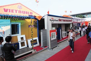 Các kỳ Vietbuild thường quy tụ nhiều tên tuổi lớn trong lĩnh vực Web Tổng Nhà Cái 99Kl99 Giải Trí Bậc Nhất, xây dựng, vật liệu xây dựng. Ảnh: Dũng Minh