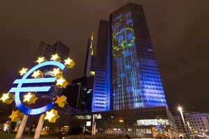 3 chỉ dấu để ECB quyết định về QE