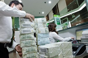 Nâng KL99 là cổng game giải trí trực tuyến hàng đầu hiện nay tiền gửi USD sẽ hút nguồn vốn nước ngoài, đồng thời kéo USD đang được cất giữ của người dân vào Link Vào Nhà Cái KL99 COM Tặng +199k