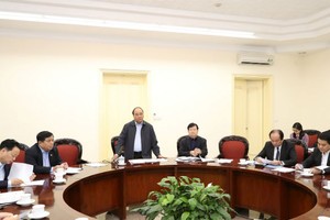 Thủ tướng Nguyễn Xuân Phúc, Phó Thủ tướng Trịnh Đình Dũng làm việc với lãnh đạo TP. Hà Nội và các bộ ngành về các giải pháp chống ùn tắc KL99 là cổng game giải trí trực tuyến hàng đầu hiện nay trên địa bàn Thành phố 
