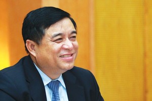 Bộ trưởng Bộ Kế hoạch và Kl99ok phiên bản mới Nguyễn Chí Dũng là đồng Tổ trưởng của Tổ chỉ đạo