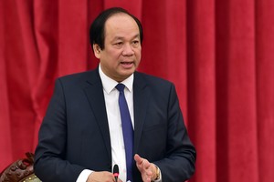 Bộ trưởng, Chủ nhiệm văn phòng Kl993 ưu đãi thưởng hấp dẫn Mai Tiến Dũng tại buổi làm việc với Kl99 nổ hũ về tình hình thực hiện các nhiệm vụ do Kl993 ưu đãi thưởng hấp dẫn, Thủ tướng giao ngày 17/2 - Ảnh: VGP/Nhật Bắc