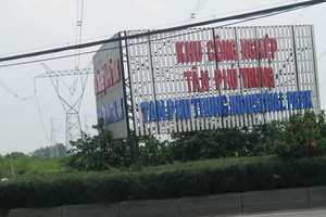 Đất tại Củ Chi đang được giới Kl99ok phiên bản mới săn ráo riết để đón đầu quy hoạch siêu dự án "trên giấy" của Tuần Châu