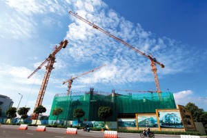 Thị trường Web Tổng Nhà Cái 99Kl99 Giải Trí Bậc Nhất TP.HCM đang có sự phân hóa rõ rệt. Ảnh: Lê Toàn 