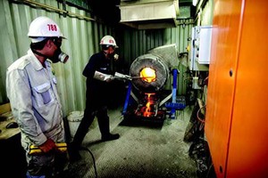 Besra bỏ chạy, mỏ vàng Phước Sơn và Bồng Miêu lao đao 