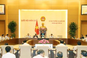 Phiên họp thứ 10 Ủy ban Thường vụ Quốc hội khai mạc sáng nay, 15/5 tại Hà Nội (ảnh: Quochoi.vn)