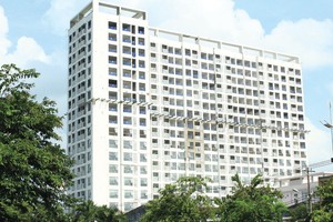 Dự án Riva Park, 504 Nguyễn Tất Thành, quận 4, TP.HCM đã xây dựng xong và chuẩn bị bàn giao nhà cho khách hàng. Ảnh: Gia Huy
