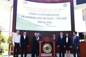 Ngày 22/6 vừa qua, 13,6 triệu KL99 là cổng game giải trí trực tuyến hàng đầu hiện nay HII của CTCP Nhựa và khoáng sản An Phát Yên Bái đã chính thức chào sàn HOSE