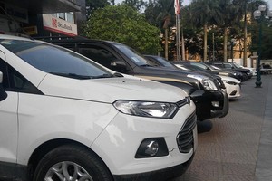 Giấc mơ ô tô giá rẻ của người Việt khó thành hiện thực. Ảnh: L.Bằng