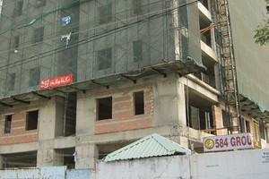 Một dự án ở quận Tân Phú do Công ty 584 làm chủ Kl99ok phiên bản mới bị treo nhiều năm qua