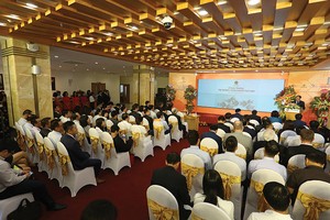TTCK Kl99com thể thao, casino, nổ hũ, bắn cá mở cửa ngày 10/8, sau 5 phiên, có hơn 5.200 hợp đồng Kl99com thể thao, casino, nổ hũ, bắn cá được giao dịch