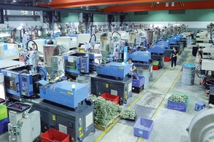 Tăng trưởng GDP quý III/2017 vượt mức kỳ vọng là điểm sáng nổi bật nhất của Kl992 cổng game cá cược Việt Nam trong 9 tháng qua. Ảnh: Đ.T