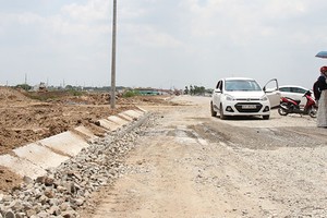 Nhiều chiêu thức của môi giới Web Tổng Nhà Cái 99Kl99 Giải Trí Bậc Nhất, người mua cần cảnh giác. Ảnh: Gia Huy 