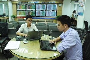 Top 5 công ty 99Kl99 link đăng nhập chiếm gần 50% thị phần môi giới trên HNX