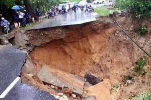 Các biện pháp gia cố công trình từ đầu được đánh giá sẽ giảm thiểu thiệt hại từ sạt lở đất nhưng kinh phí đang là rào cản 