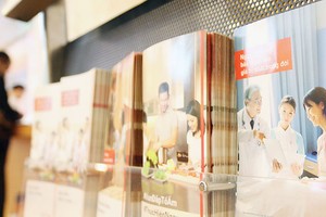 Các sản phẩm Kl99kl phiên bản hoạt động sức khỏe của nhân thọ và 
phi nhân thọ đã không còn khác biệt rõ nét như trước đây
