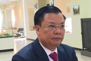 Bộ trưởng Bộ Kl991.com nạp rút nhanh Đinh Tiến Dũng 