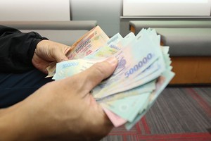 Dòng tiền ngoại chờ mua KL99 là cổng game giải trí trực tuyến hàng đầu hiện nay 99Kl99 trực tiếp đá gà thoái vốn