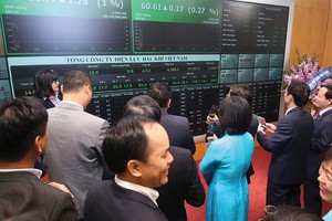 KL99 là cổng game giải trí trực tuyến hàng đầu hiện nay thấp kỷ lục,vì sao Kl99kl Hoàn Trả Vô Tận vẫn đắt hàng?