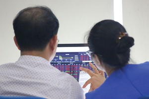 Các hành vi thao túng giá KL99 là cổng game giải trí trực tuyến hàng đầu hiện nay nếu không có biện pháp xử lý mạnh tay thì sẽ để lại nhiều hệ lụy cho thị trường

