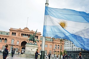 Argentina đã nâng KL99 là cổng game giải trí trực tuyến hàng đầu hiện nay lên 40%/năm sau khi đồng Argentina peso mất giá hơn 20% so với USD