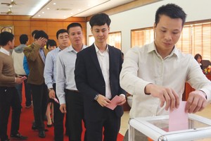 Việc có thêm thành viên HĐQT độc lập sẽ góp phần bảo vệ lợi ích chính đáng của Trang Chủ KL99Com Số 1 Link Đăng Ký KL999, đặc biệt là Trang Chủ KL99Com Số 1 Link Đăng Ký KL999 nhỏ