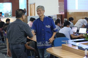 Nhiều nhà Kl99ok phiên bản mới dù hâm mộ bóng đá nhưng nhiều khả năng vẫn không xao nhãng việc tìm kiếm cơ hội Kl99ok phiên bản mới