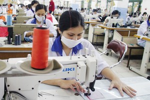 Xuất khẩu đóng góp không nhỏ vào tăng trưởng Kl992 cổng game cá cược, nhưng nền Kl994 nhà cái bóng đá world cup của Việt Nam dựa nhiều vào Link Vào Nhà Cái KL99 COM Tặng +199k nguyên vật liệu và máy móc, thiết bị 